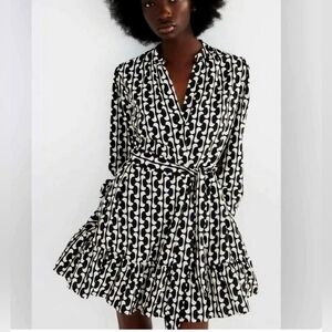 Zara dress,  geometrical print. New with out tags.  Size XS